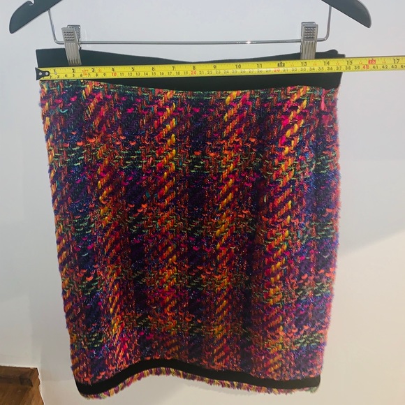 Escada Pink Tweed Suit - Picture 8 of 9